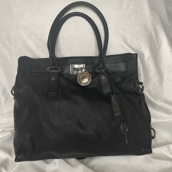 Michael Kors Hamilton bag - Picture 9 of 12